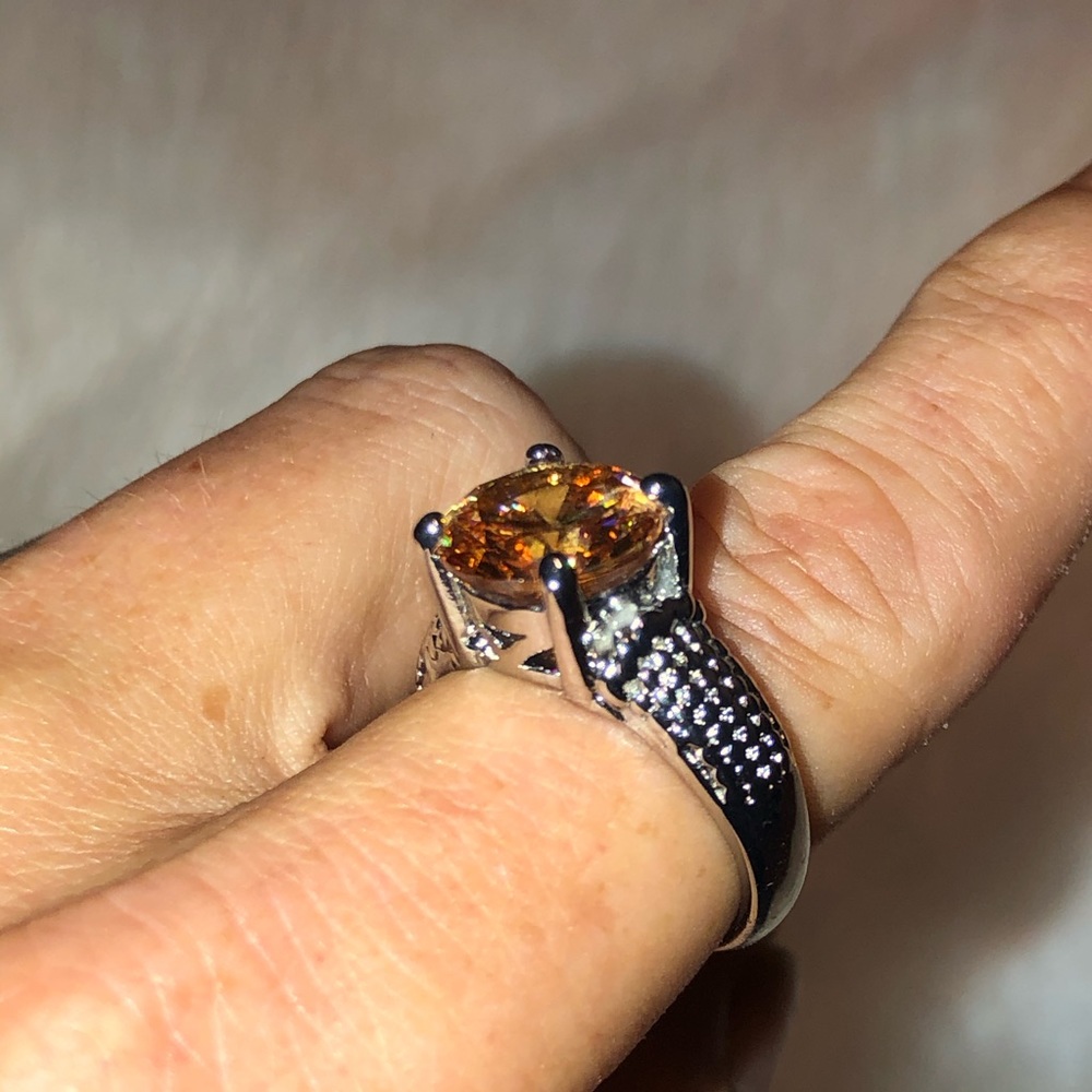 🌟 BUNDLE ONLY Gorgeous Statement ring - Picture 6 of 9